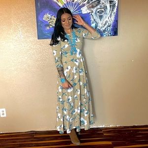 Long dress, Follow me on Instagram @kdawwwg3